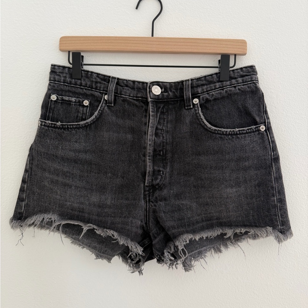 Zara Black Wash Distressed Denim Cutoff Shorts - Size 8